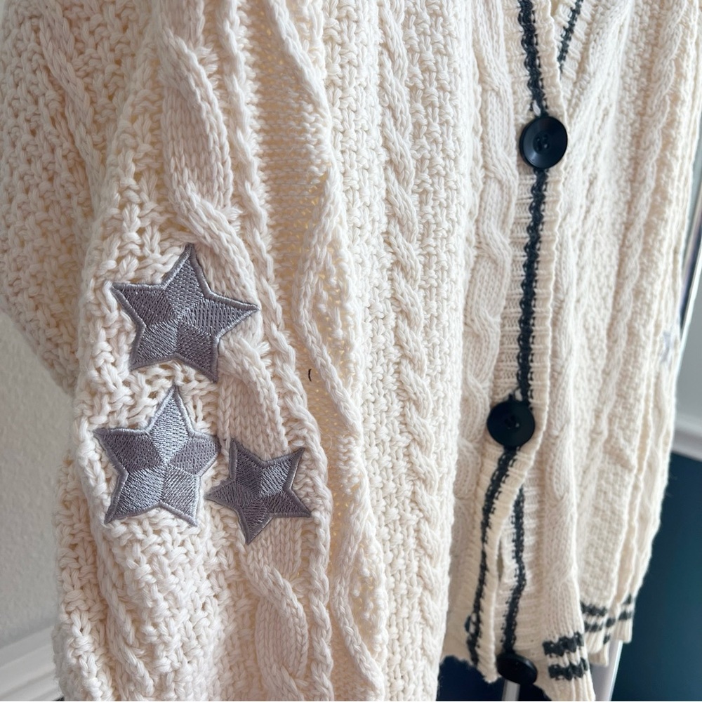 Taylor Swift 2024 Folklore Album Cardigan XL/2XL - Picture 10 of 13